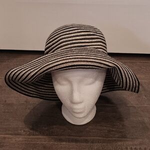Betmar New York Gossamer Rolled or Wide Brim Sun Hat